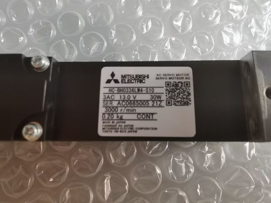 Купить 40149143 JUKI 3020 Z Motor HC-BH0336LW4-S10 оригинальный двигатель мощностью 30 Вт онлайн изготовление